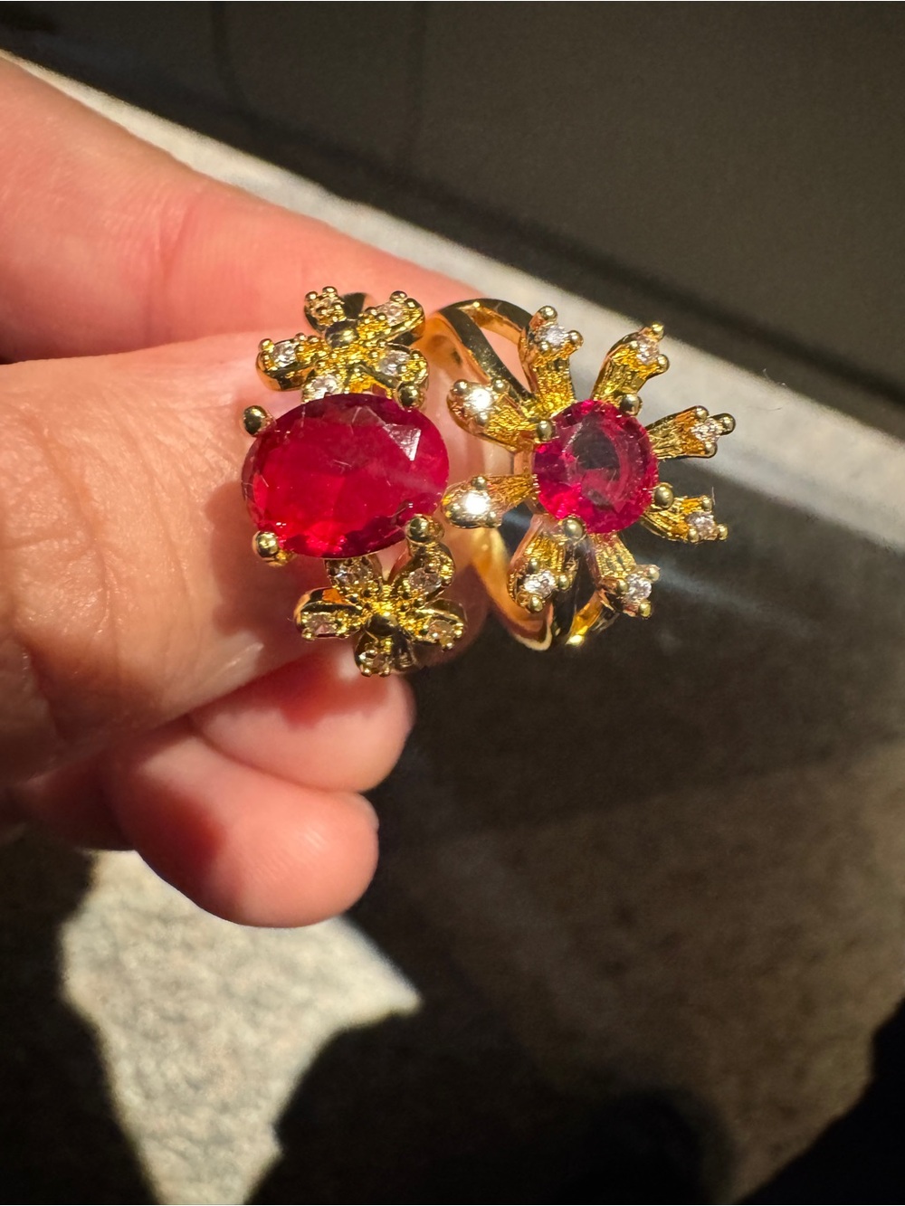 2 Rings Red Crystal Flower Rings - Women Jewelry - Picture 5 of 10